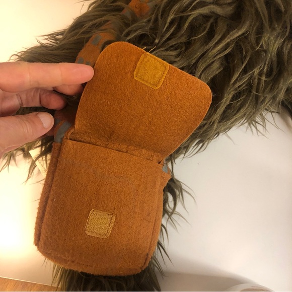 Star Wars Chewbacca Chewy Stuffed Toy 24” - Picture 6 of 16